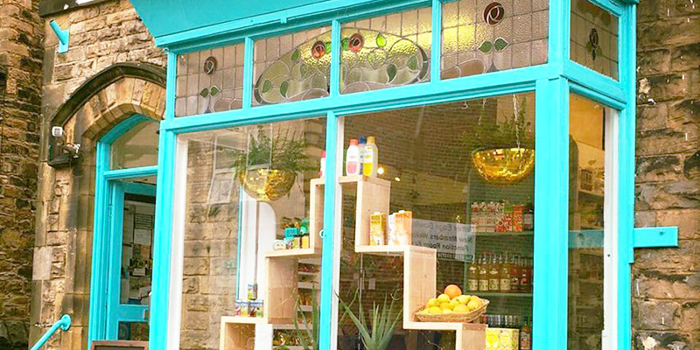 The exterior of Zeds Wholefoods.