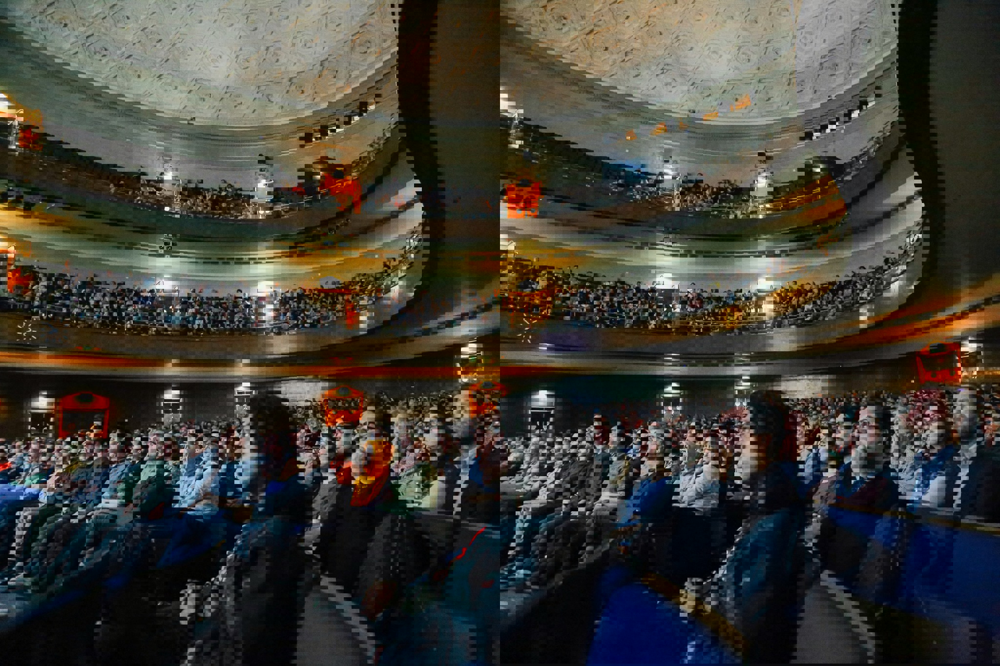 A packed-out crowd enjoys an event at the Sheffield City Hall.